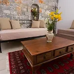 Pleiades Seaside Residences In Mani فيلة *