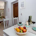 Pleiades Seaside Residences In Mani *