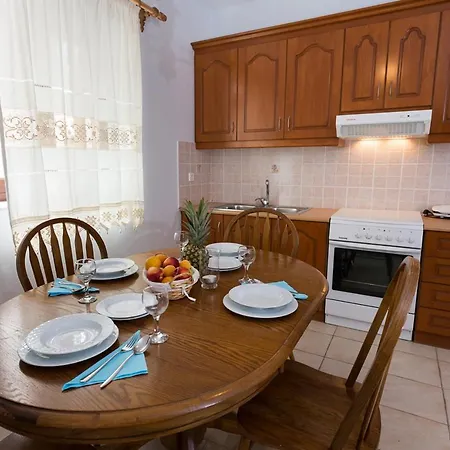 Pleiades Seaside Residences In Mani Ajos Nikolaos