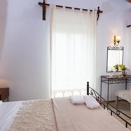 Pleiades Seaside Residences In Mani * Agios Nikolaos (Mani)