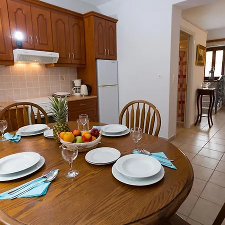 Pleiades Seaside Residences In Mani