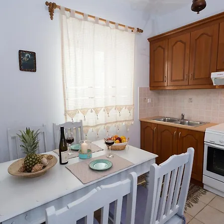 Pleiades Seaside Residences In Mani * Agios Nikolaos (Mani)